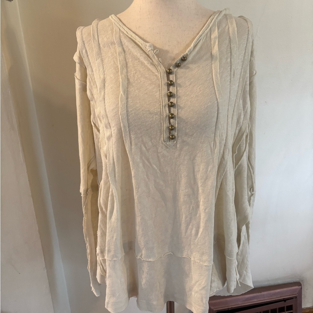 We The Free Melody Pintuck Linen and Cotton Henley Size small